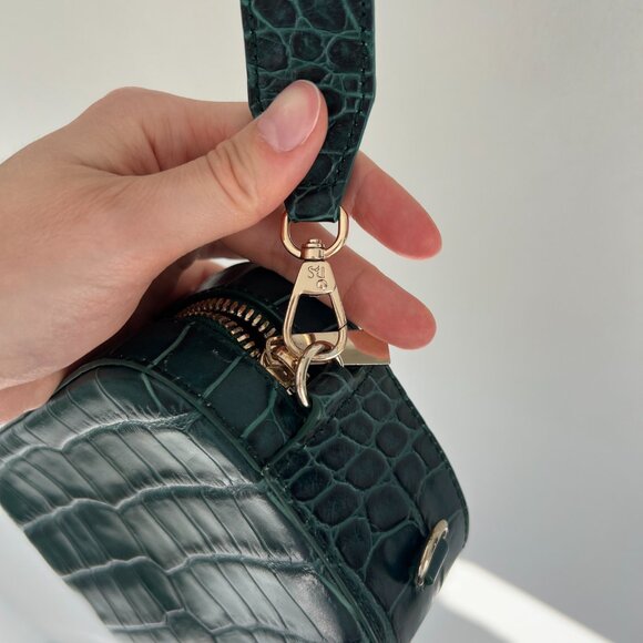Pop & Suki Crossbody Camera Bag Emerald Green Croc Leather - Picture 3 of 8